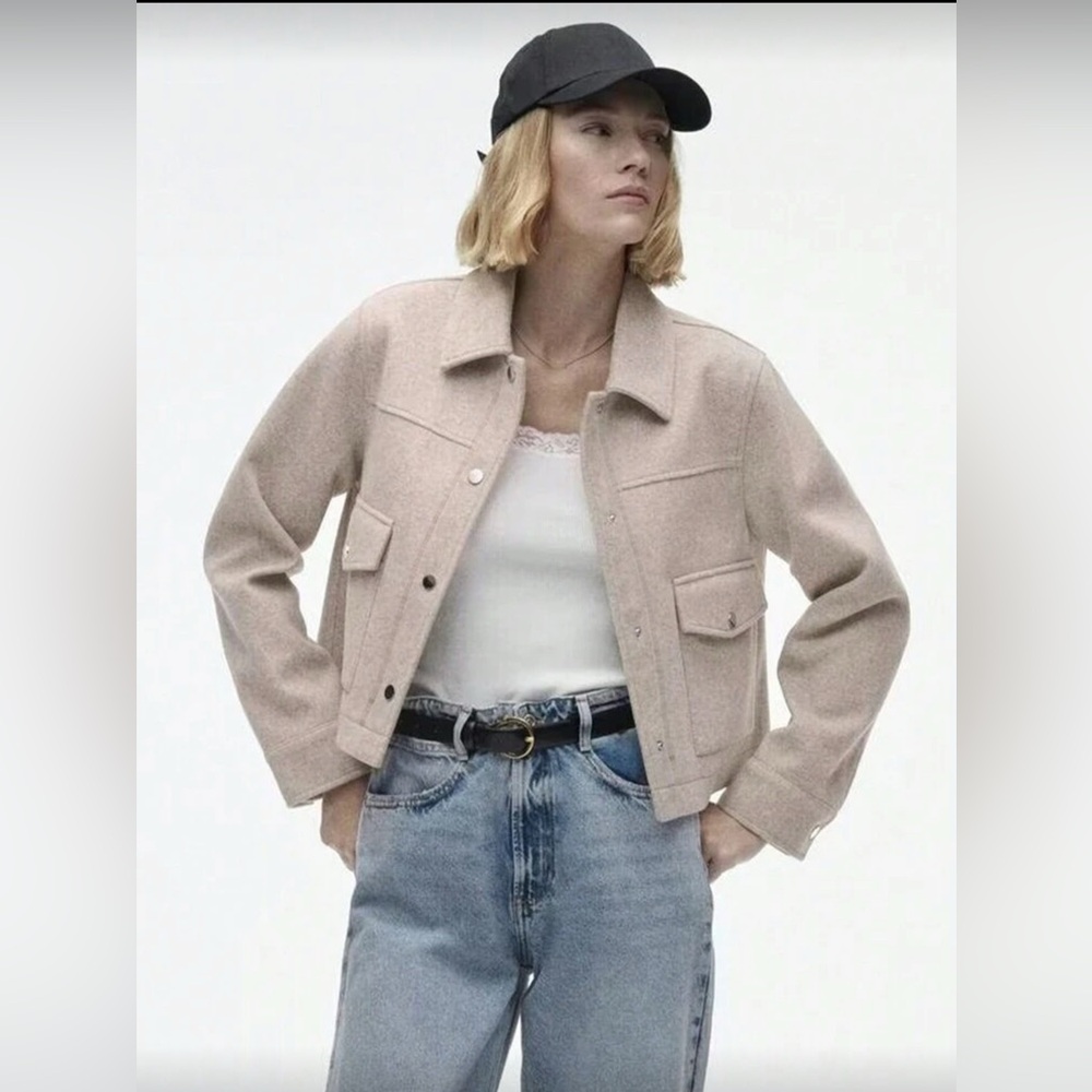 Tan Jacket - Picture 2 of 7